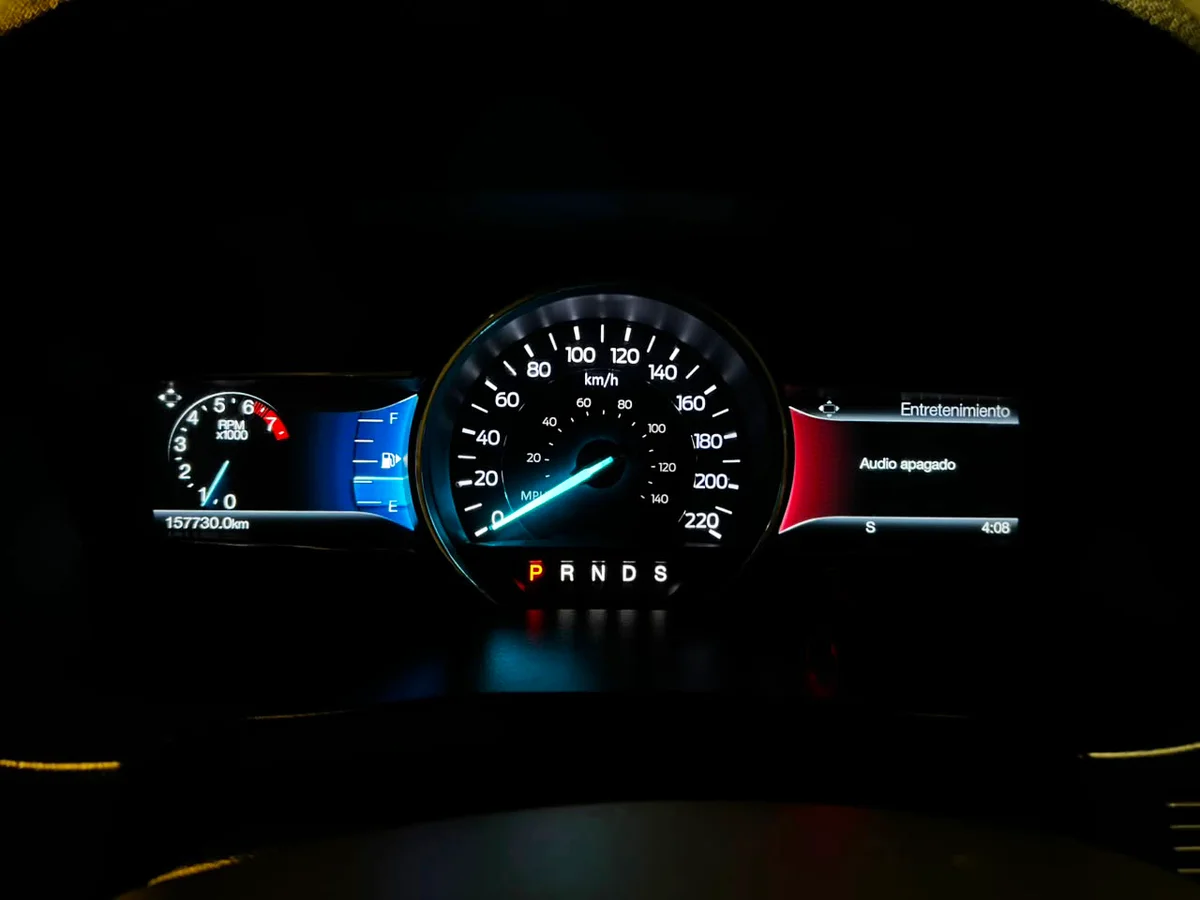 FORD EXPLORER AUT 2.3 ECOBOOST 4X4 LIMITED AT 5P 2017 - Miniatura 12