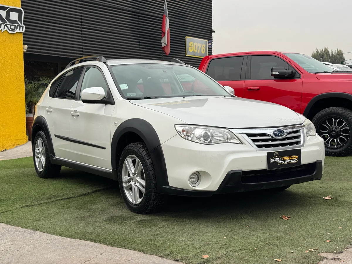 SUBARU XV 2.0R 2012