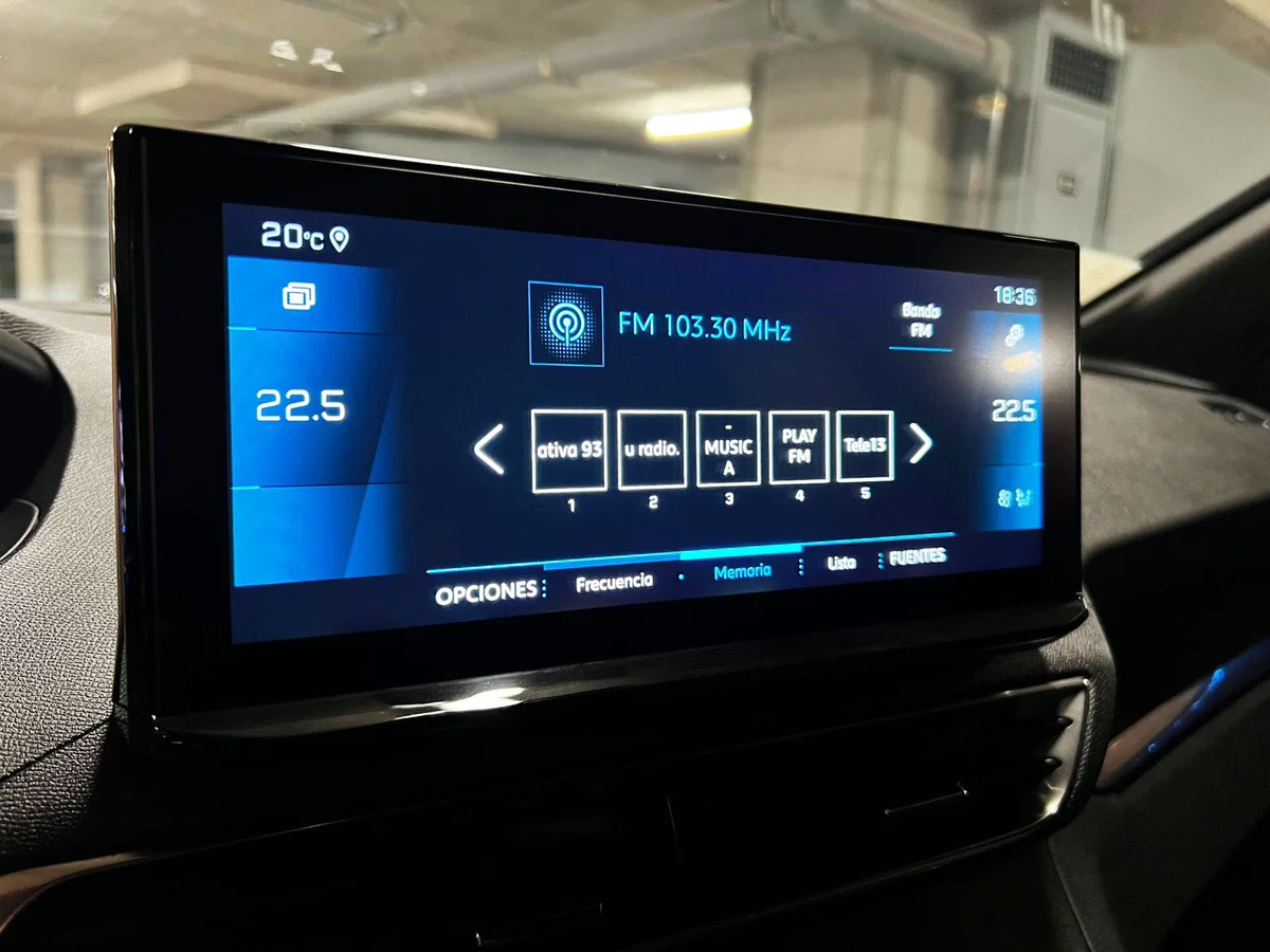 PEUGEOT 3008 1.5 BLUE HDI 130 1.5 2023 - Miniatura 14