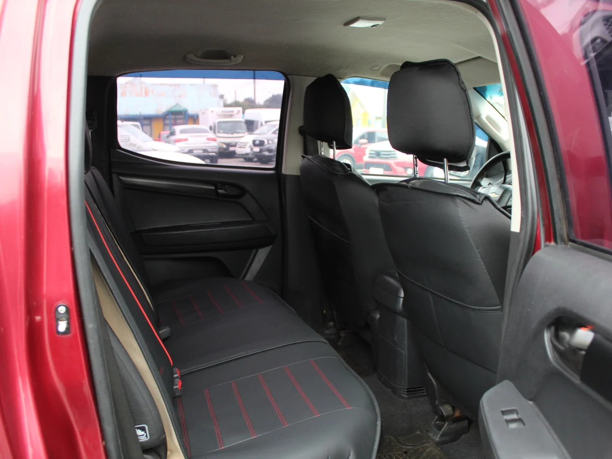 Chevrolet D-Max2.5 L Td 4X4 Diesel 2Ab Ab Ac Mt 2P — foto 7 de 12
