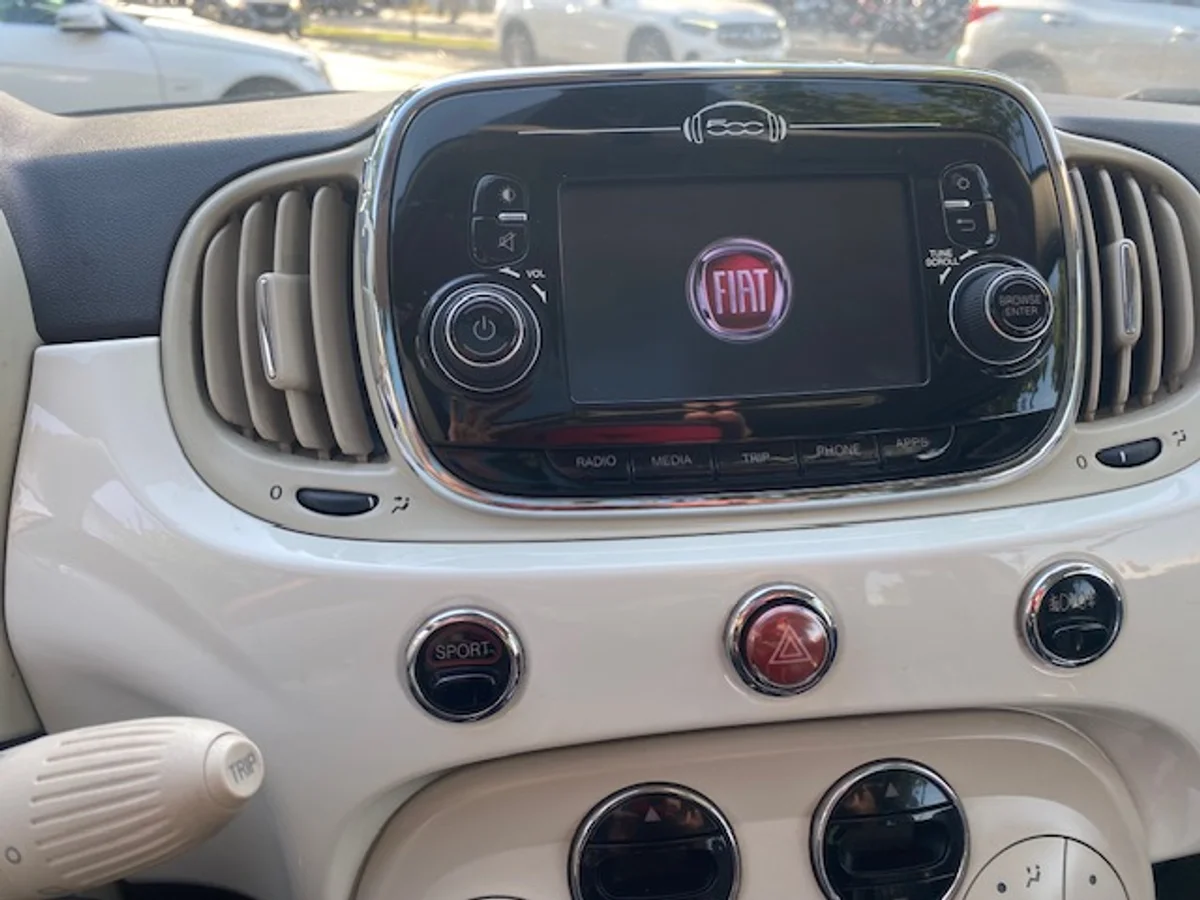 FIAT 500 1.4 Sport 2017 - Miniatura 23