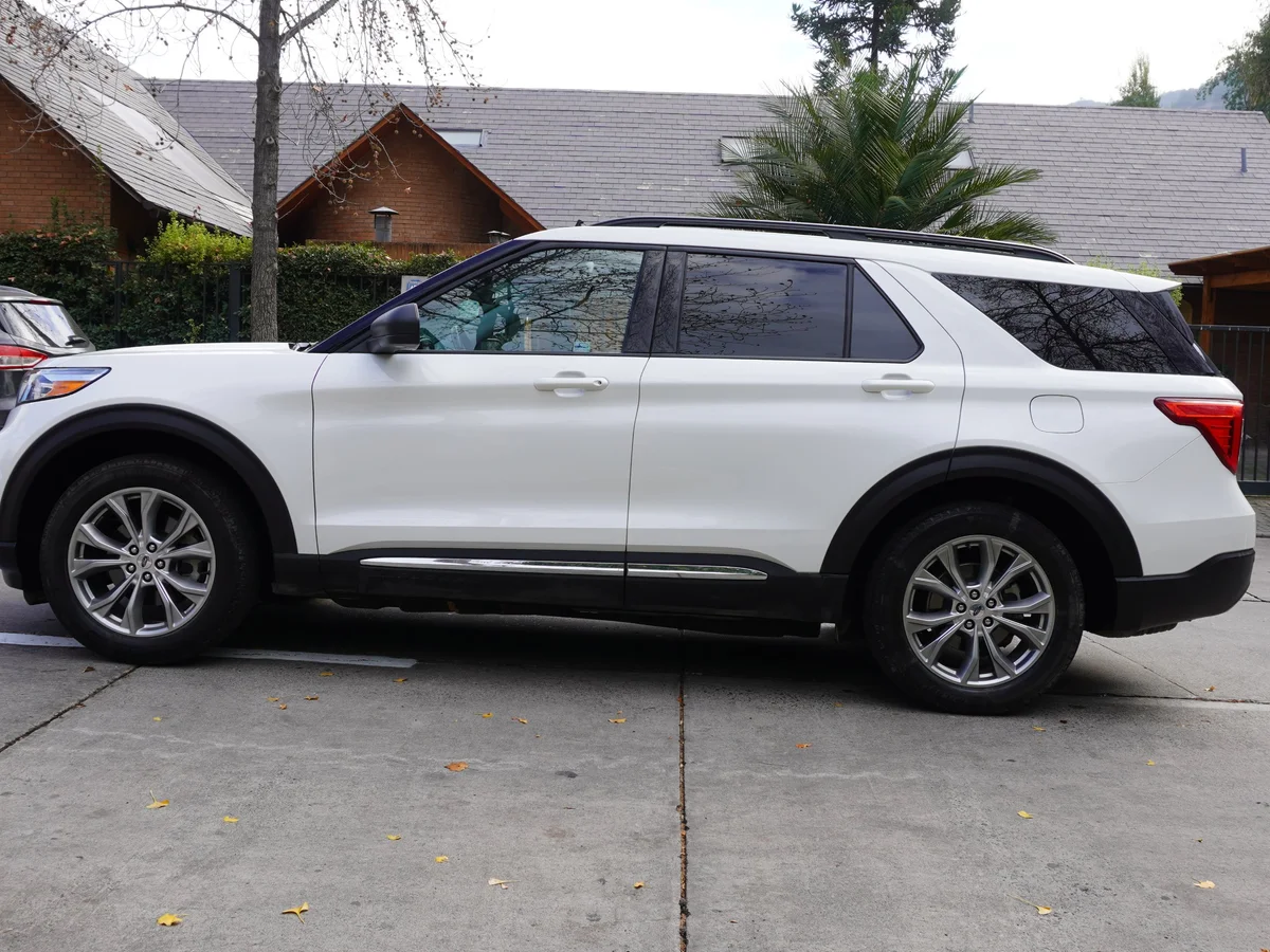FORD EXPLORER XLT 2.3 4x4 2021 miniatura 8