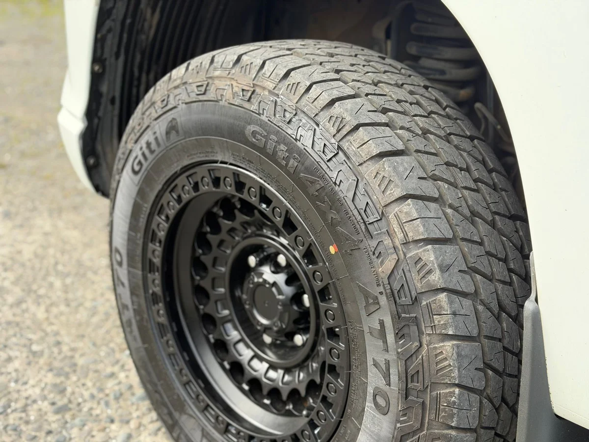 MITSUBISHI l200 KATANA 4X4 2.4 2022 - Miniatura 16