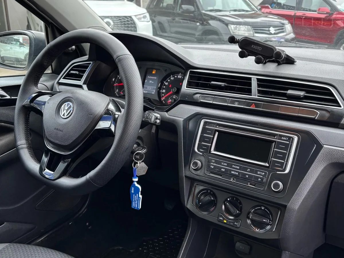 Volkswagen Voyage Trendline — foto 7 de 10
