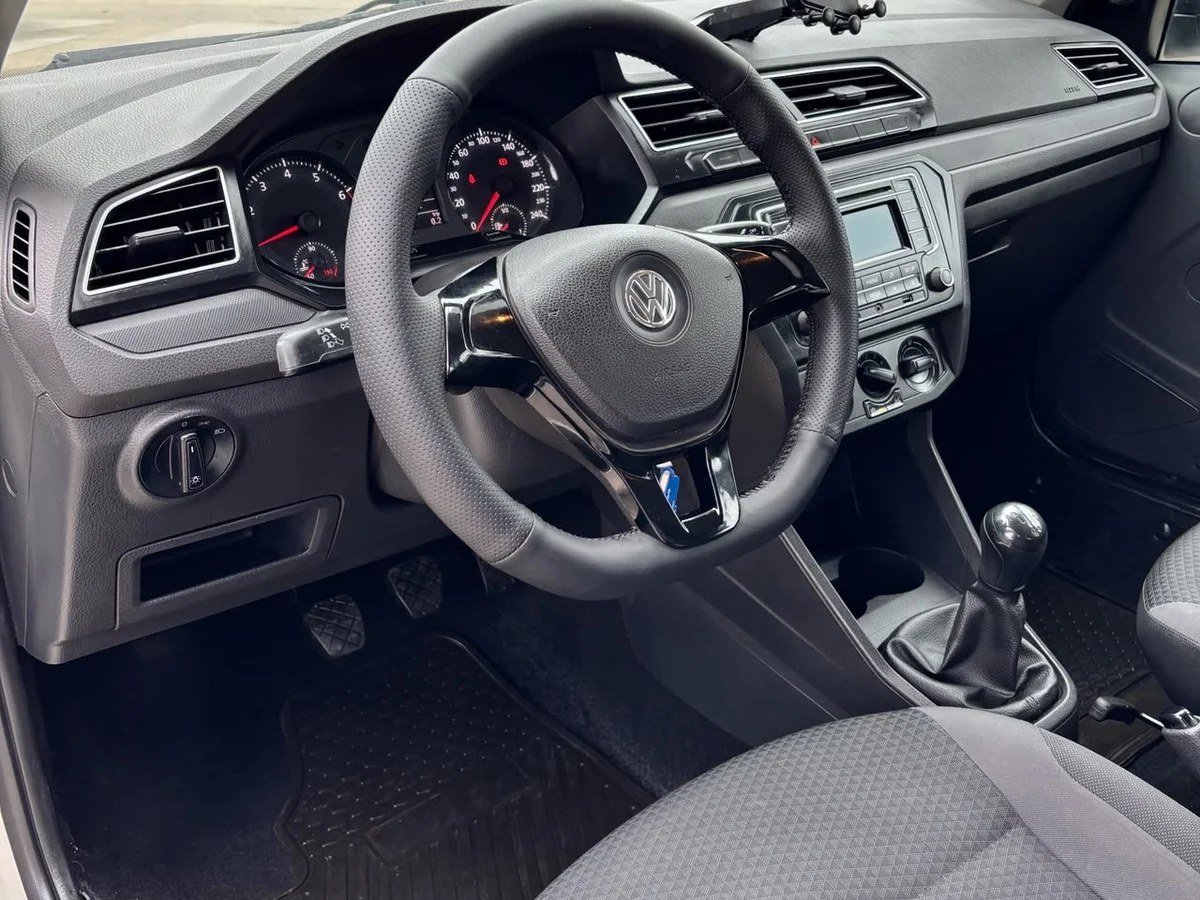 Volkswagen Voyage Trendline — foto 10 de 10