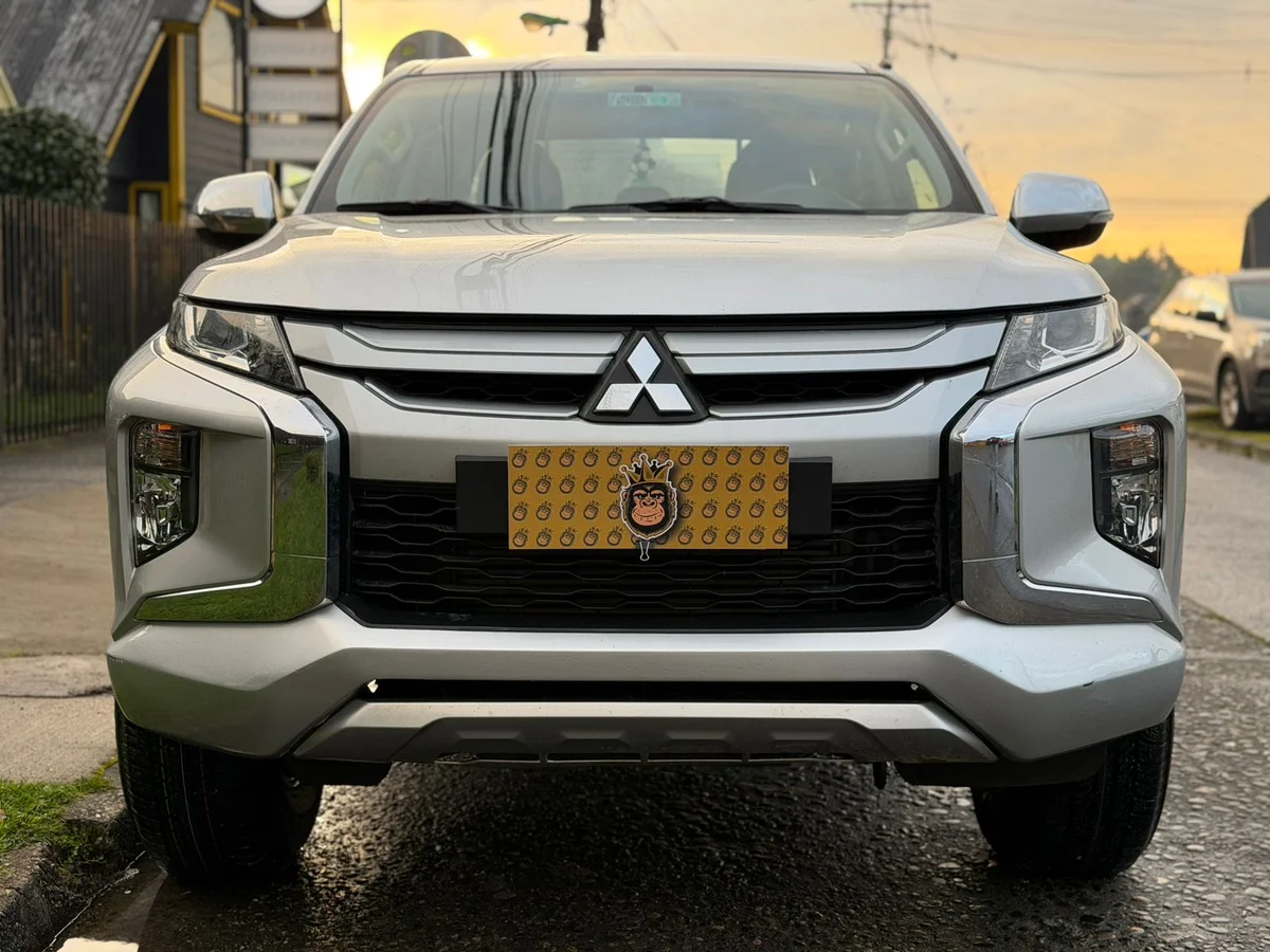 MITSUBISHI L200 KATANA CRT 4X4 2.4 2022