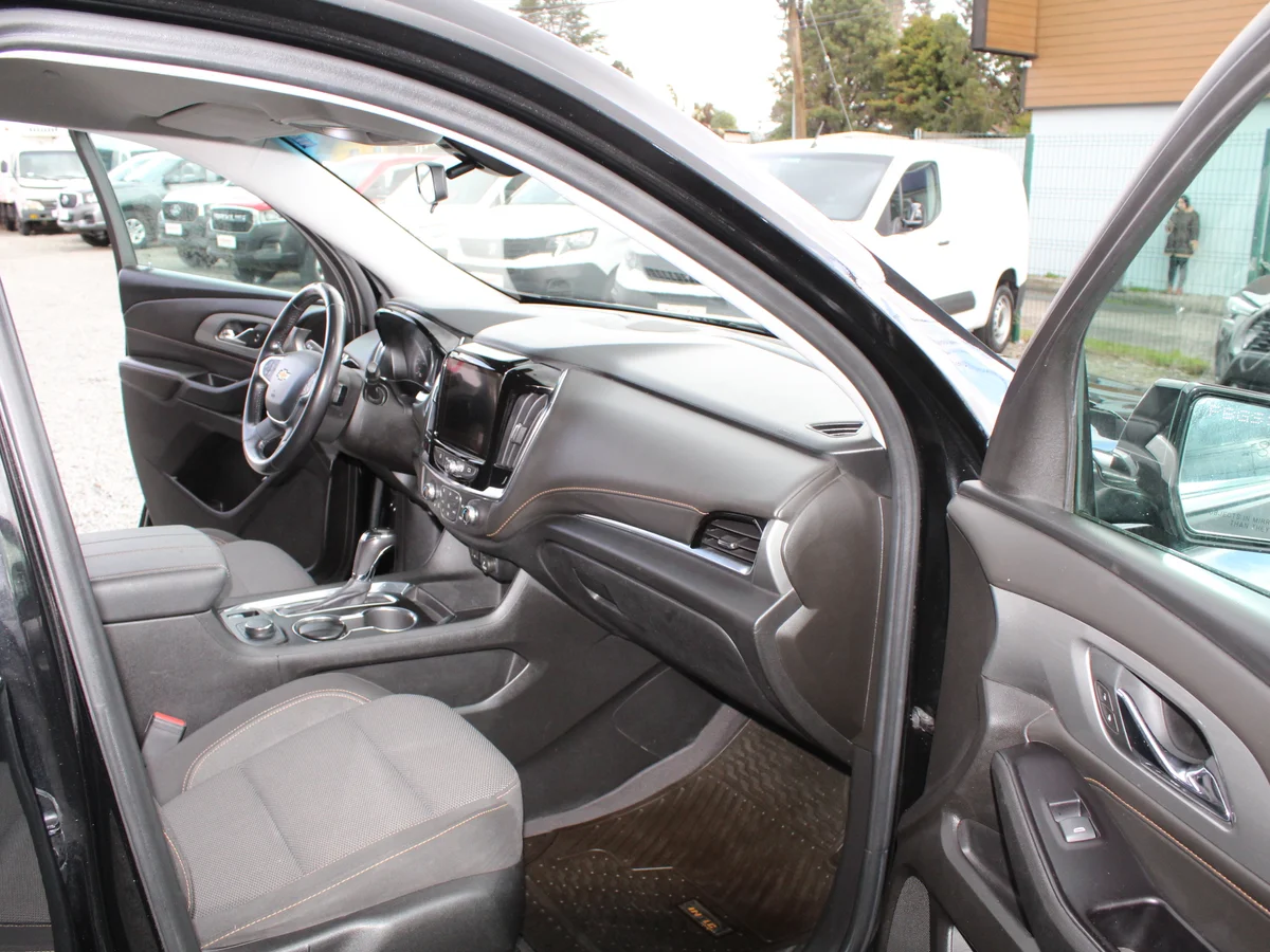 Chevrolet Traverse 3.6 Lt Fwd Ii At 5P — foto 5 de 13