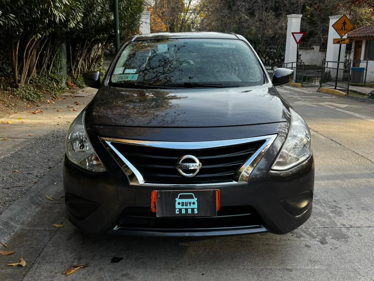 NISSAN VERSA SENSE 1.6 L MT TAXI EJECUTIVO AÑO 2016 - Miniatura 2