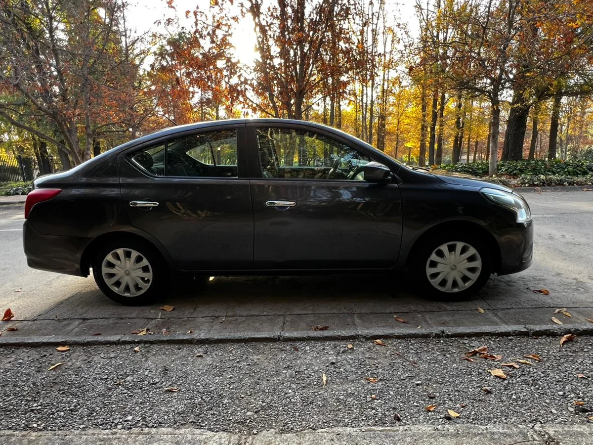 NISSAN VERSA SENSE 1.6 L MT TAXI EJECUTIVO AÑO 2016 - Miniatura 9