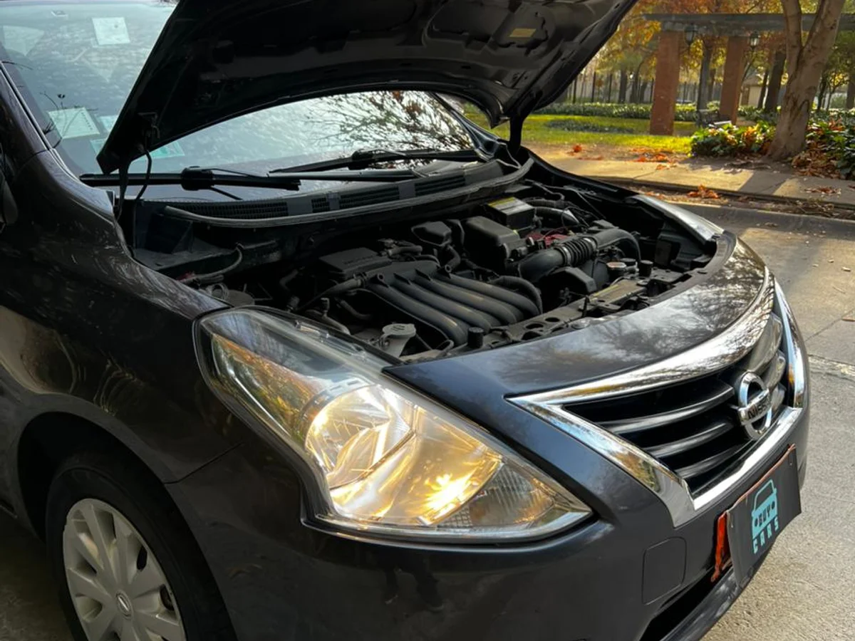 NISSAN VERSA SENSE 1.6 L MT TAXI EJECUTIVO AÑO 2016 - Miniatura 10