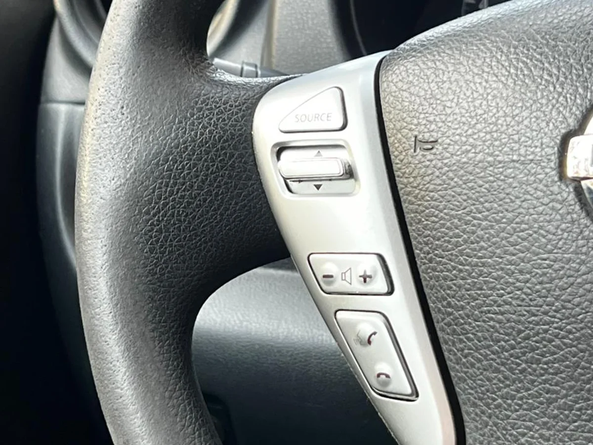NISSAN VERSA SENSE 1.6 L MT TAXI EJECUTIVO AÑO 2016 - Miniatura 14