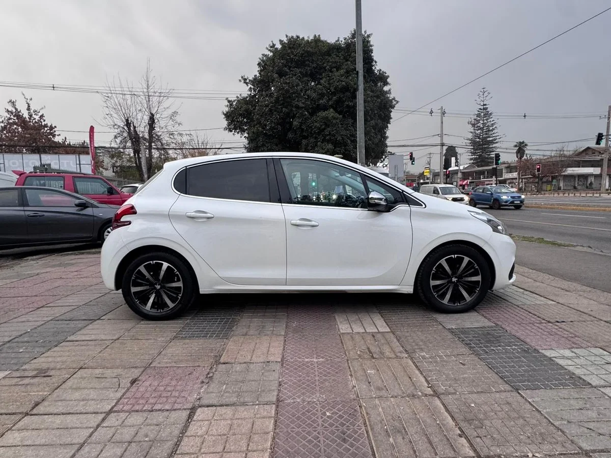 PEUGEOT 208 ALLURE HDI 1.6 ALLURE 1.6 2019