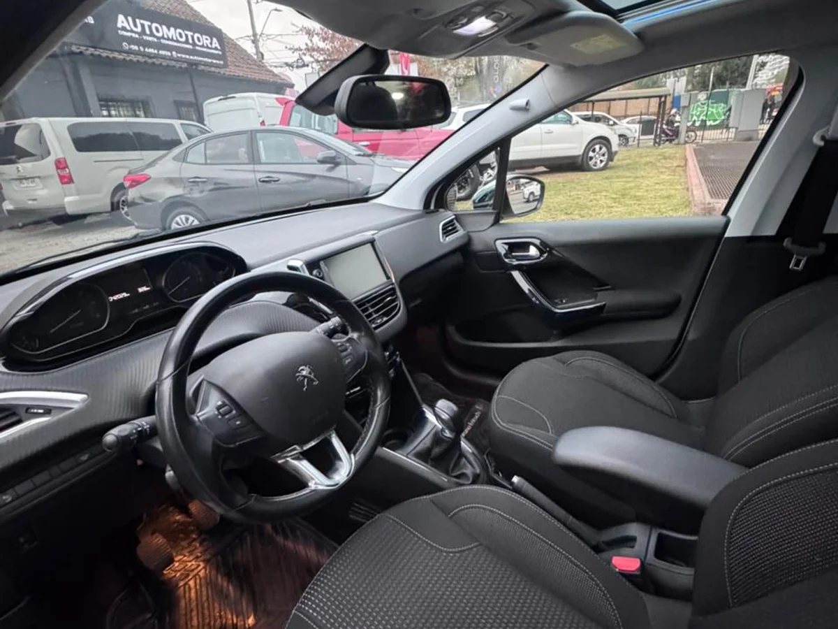 PEUGEOT 208 ALLURE HDI 1.6 ALLURE 1.6 2019 - Miniatura 9