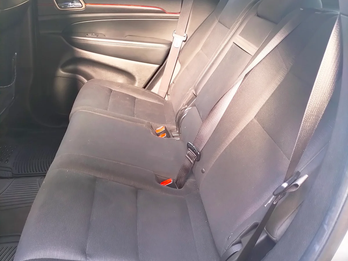 JEEP Grand Cherokee 3.6 LAREDO SPRING 4X4 AT 5P 2015 - Miniatura 10