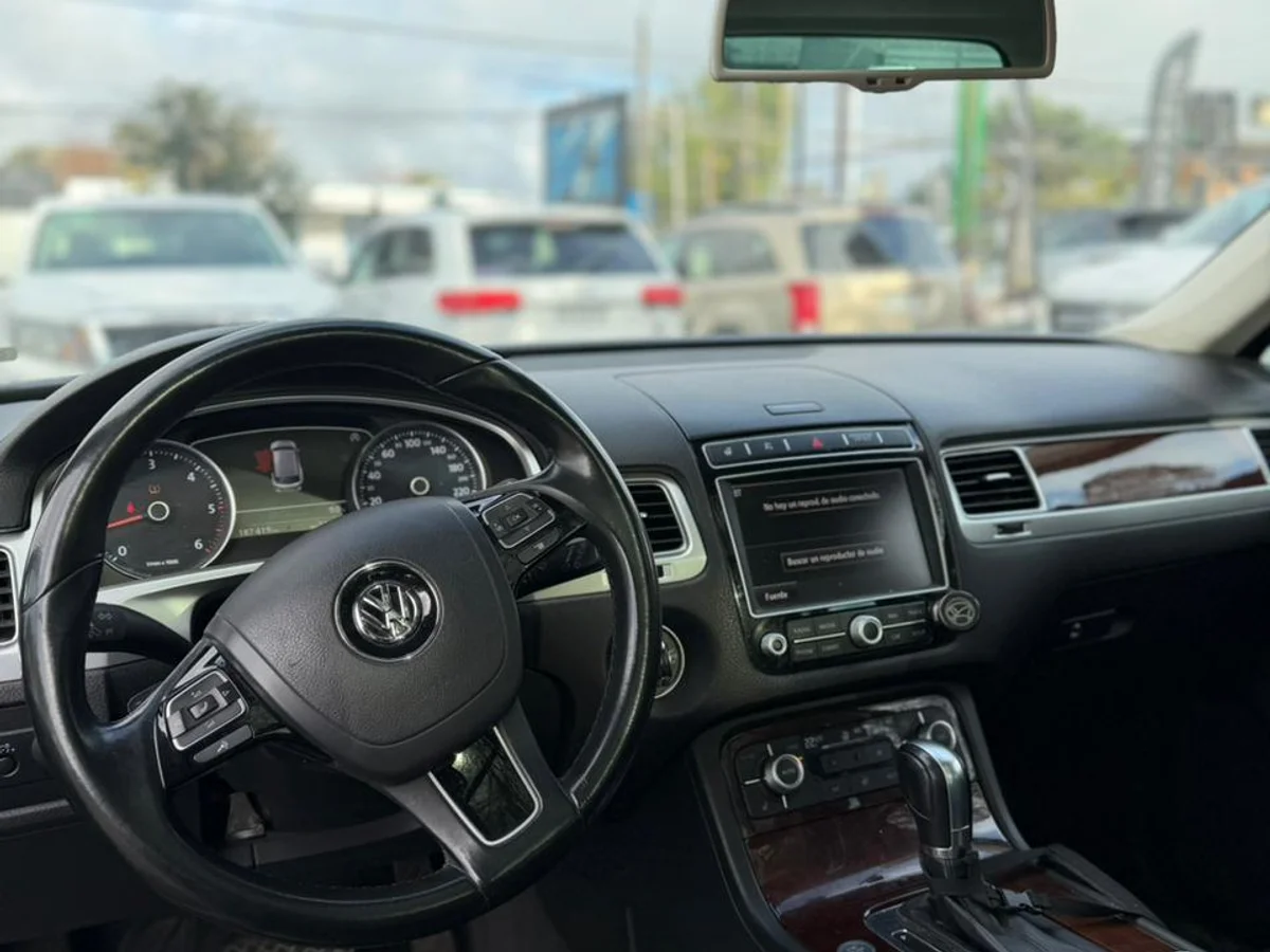 VOLKSWAGEN TOUAREG 3.0 V6 TDI DIESEL 4X4 NAV AT 5P 2016 - Imagen 5