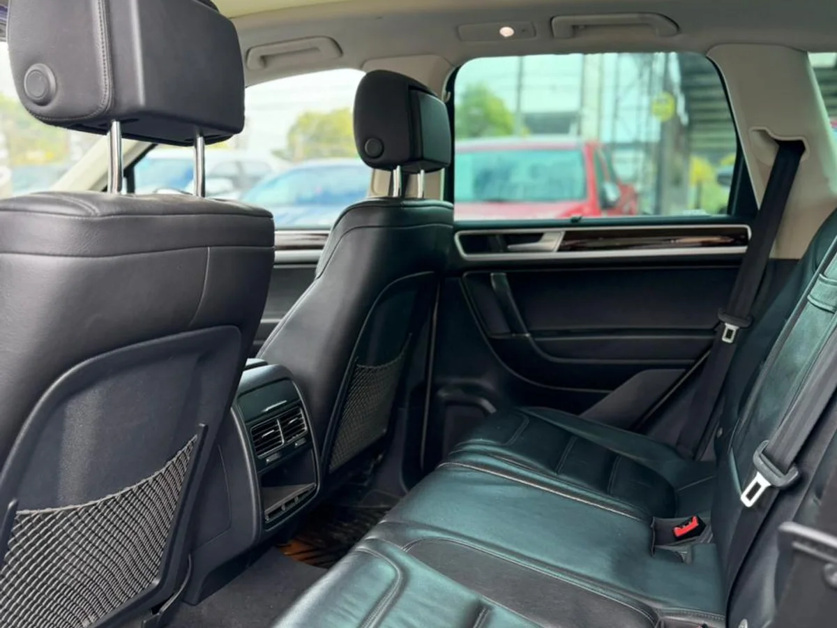 VOLKSWAGEN TOUAREG 3.0 V6 TDI DIESEL 4X4 NAV AT 5P 2016 - Imagen 7