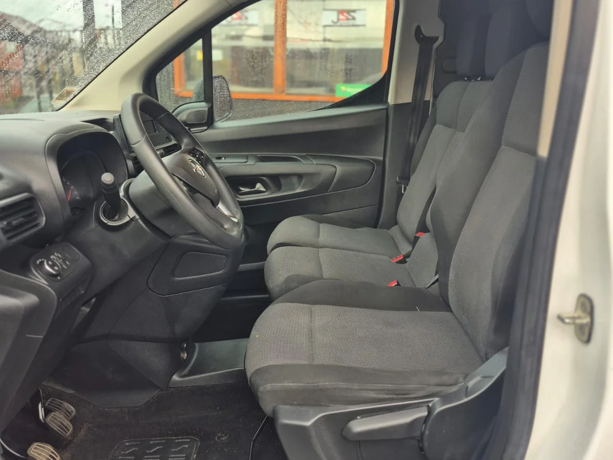 OPEL Combo HDI 92 L1 1.6 2022 - Miniatura 8
