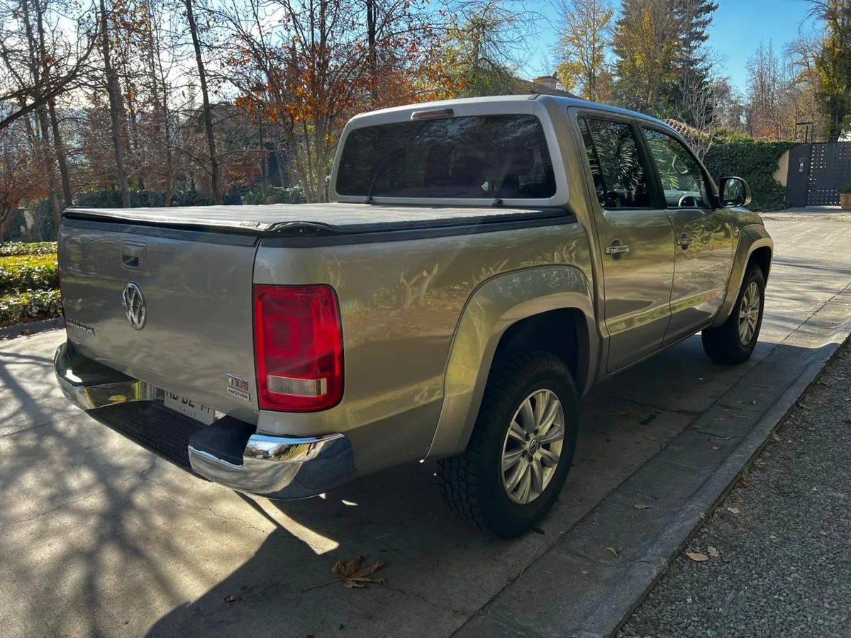 VOLKSWAGEN AMAROK HIGHLINE 4X4 2.0 AUT DIESEL 180HP AT 4P 2015 - Miniatura 7