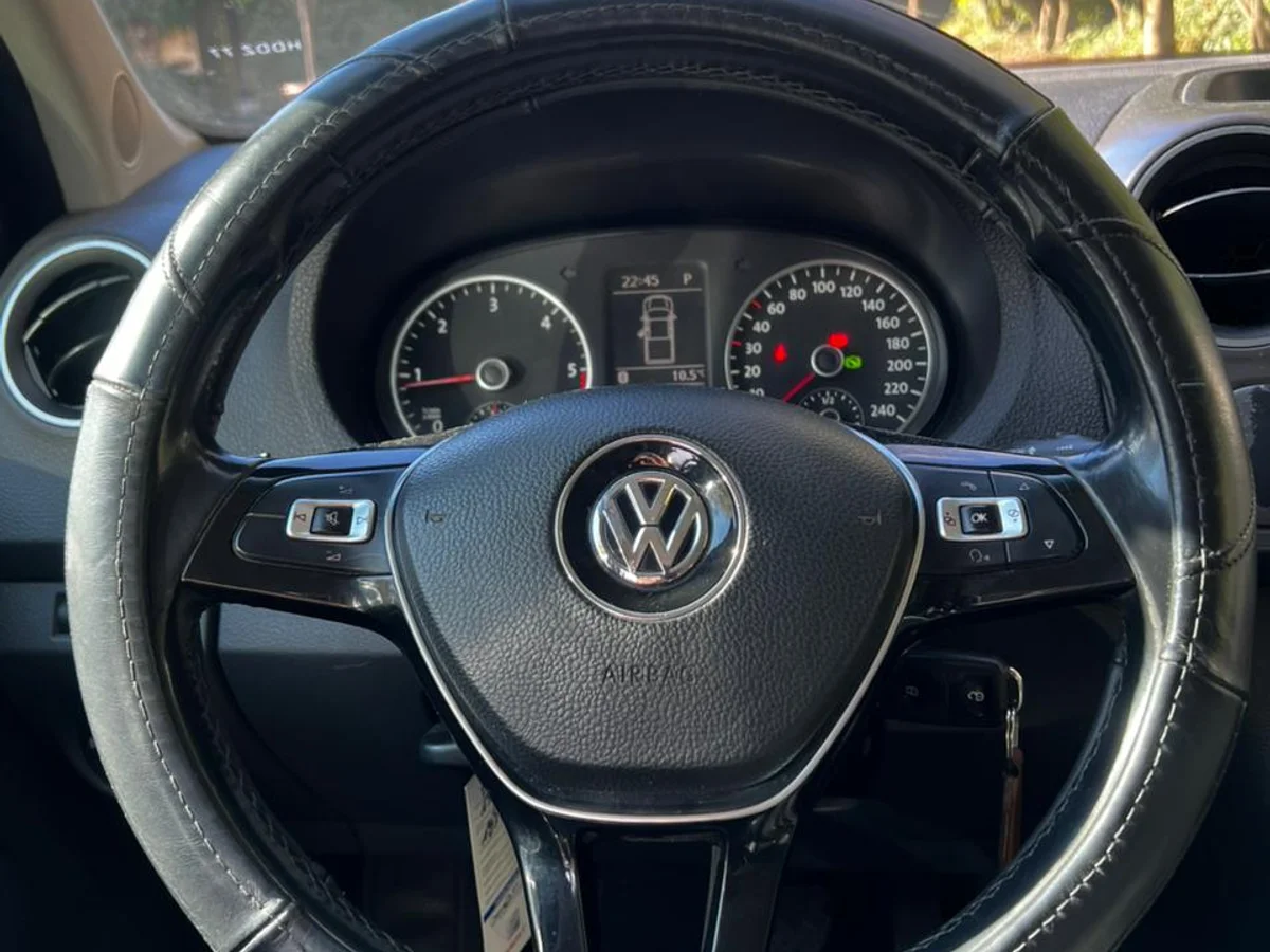 VOLKSWAGEN AMAROK HIGHLINE 4X4 2.0 AUT DIESEL 180HP AT 4P 2015 - Miniatura 20