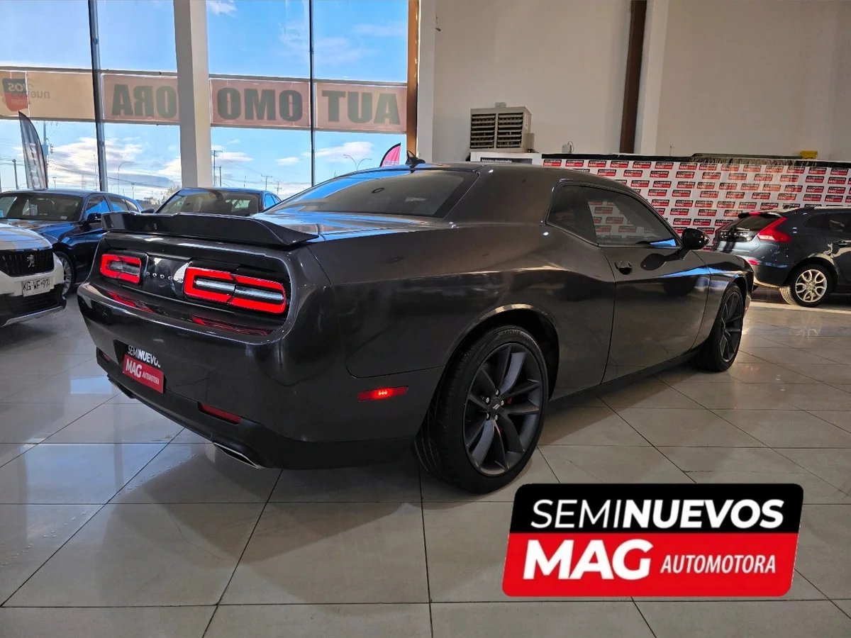DODGE Challenger GT 2021
