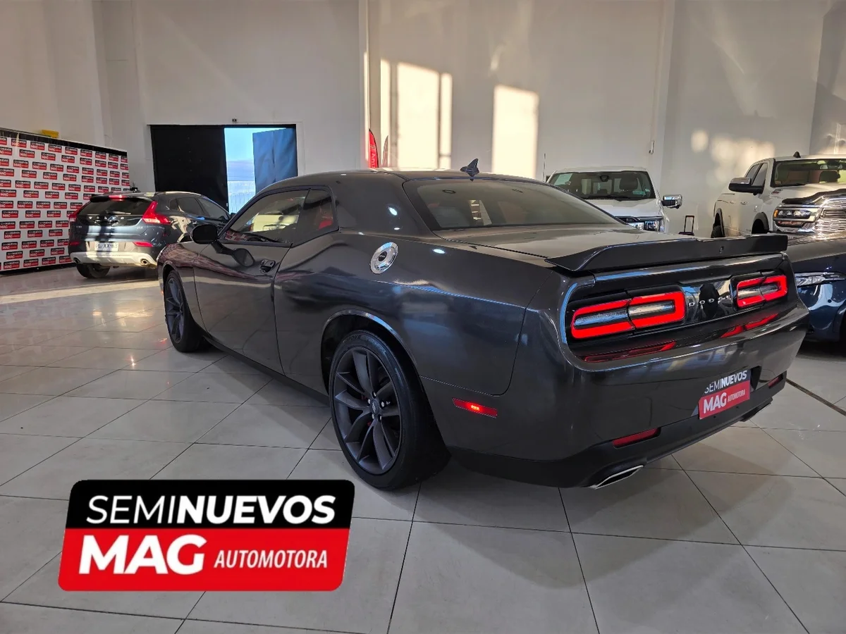 DODGE Challenger GT 2021