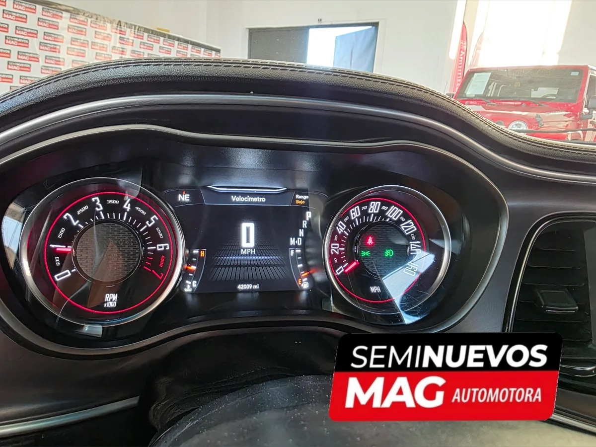DODGE Challenger GT 2021 - Miniatura 9