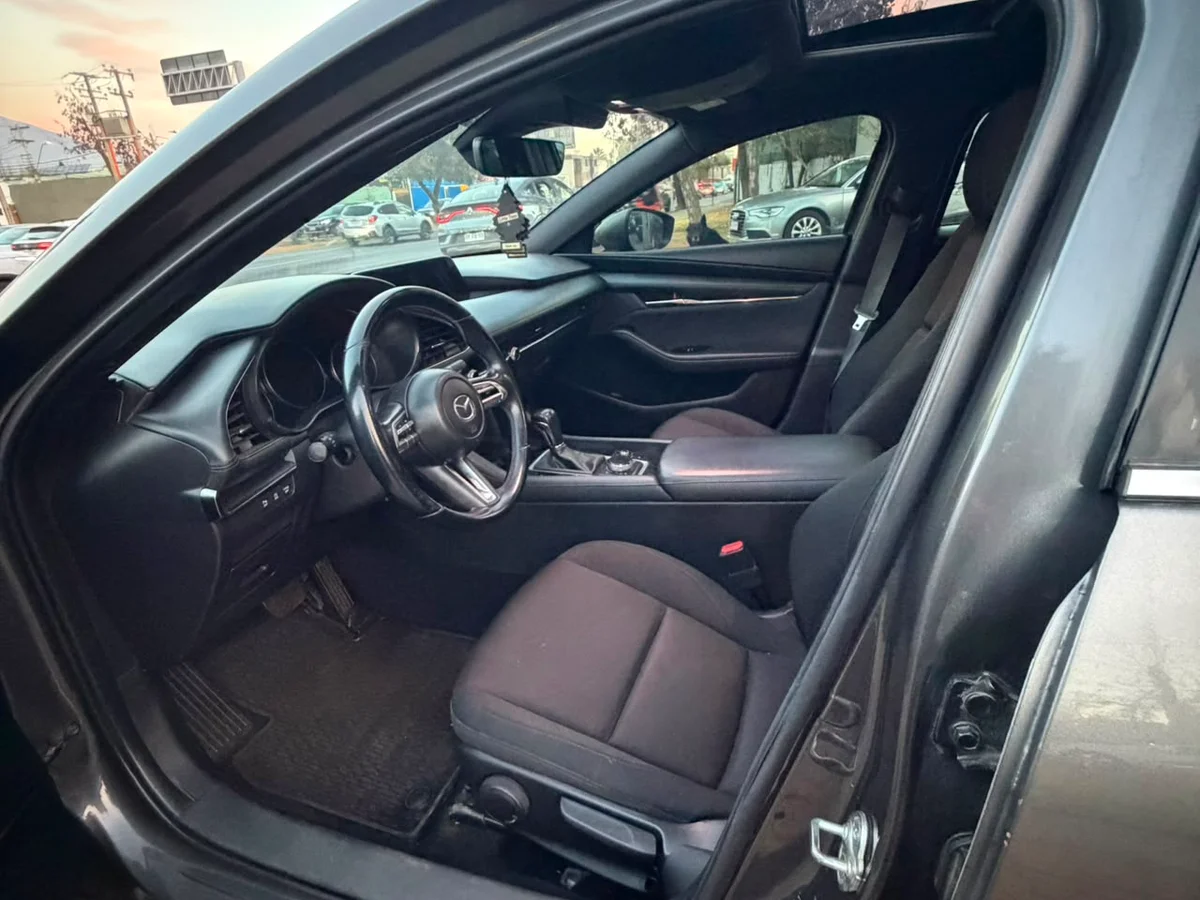 MAZDA NEW 3 2.0 2.0 SKYACTIV-G HB AUTOMÁTICO 2020 - Miniatura 8