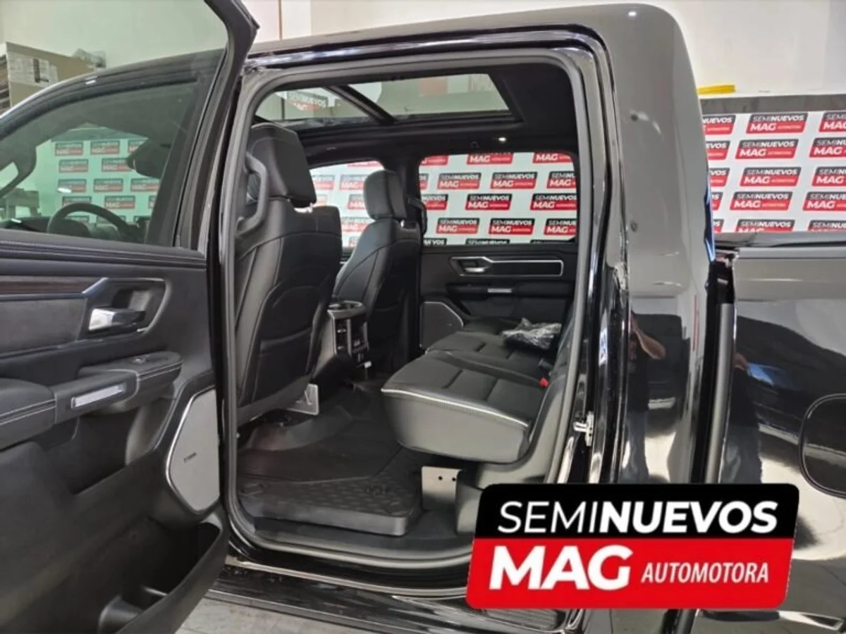 DODGE Ram 1500 4×4 LARAMIE 2025 - Miniatura 8