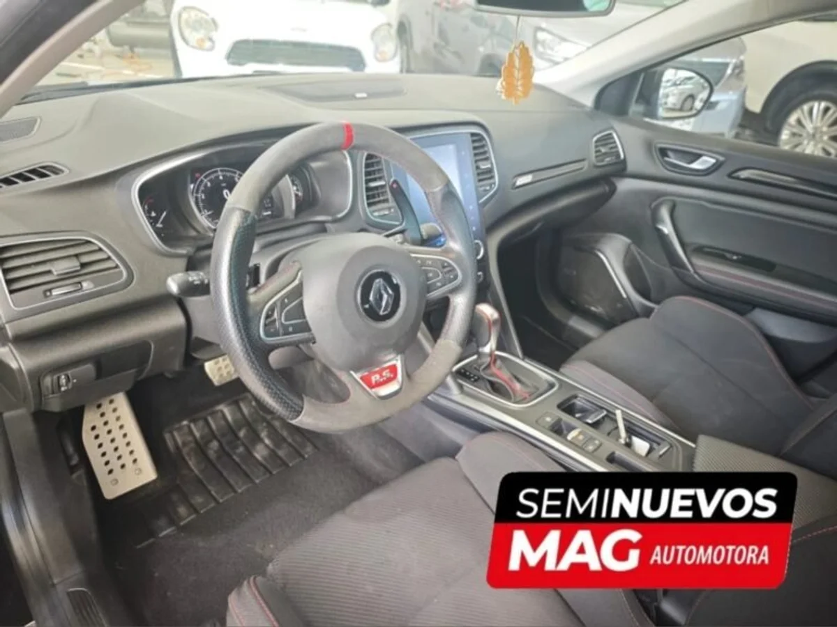 RENAULT MEGANE 2019