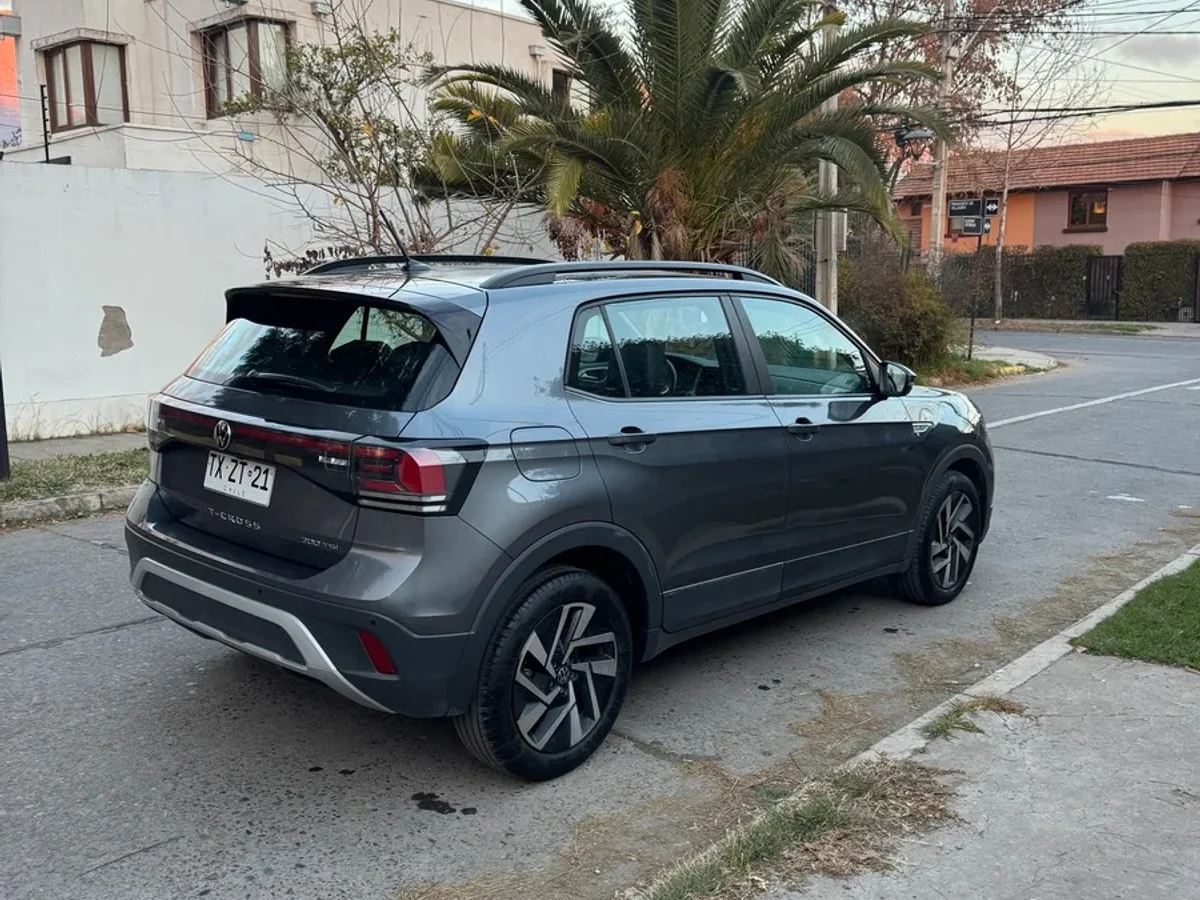 VOLKSWAGEN T-Cross 1.0 TSI COMFORTLINE 4X2 6AT 5P 2025 - Miniatura 7