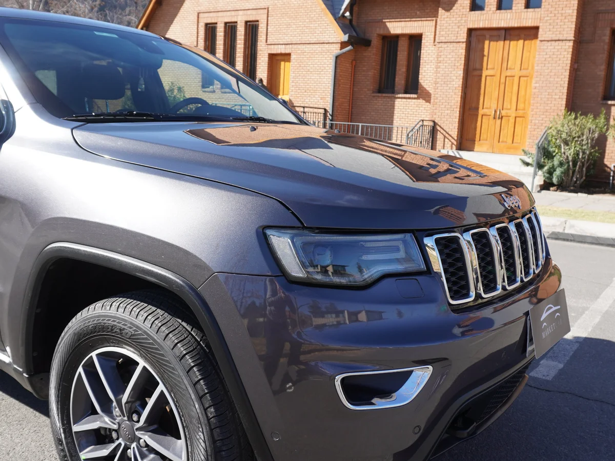 JEEP GRAND CHEROKEE LAREDO 3.6 4x2 2019 miniatura 11