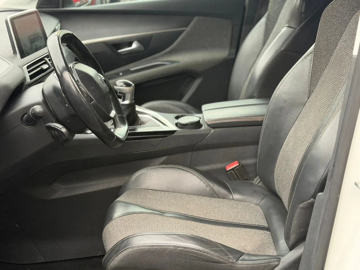 PEUGEOT 3008 ACTIVE BLUEHDI 1.5 2019 - Miniatura 8