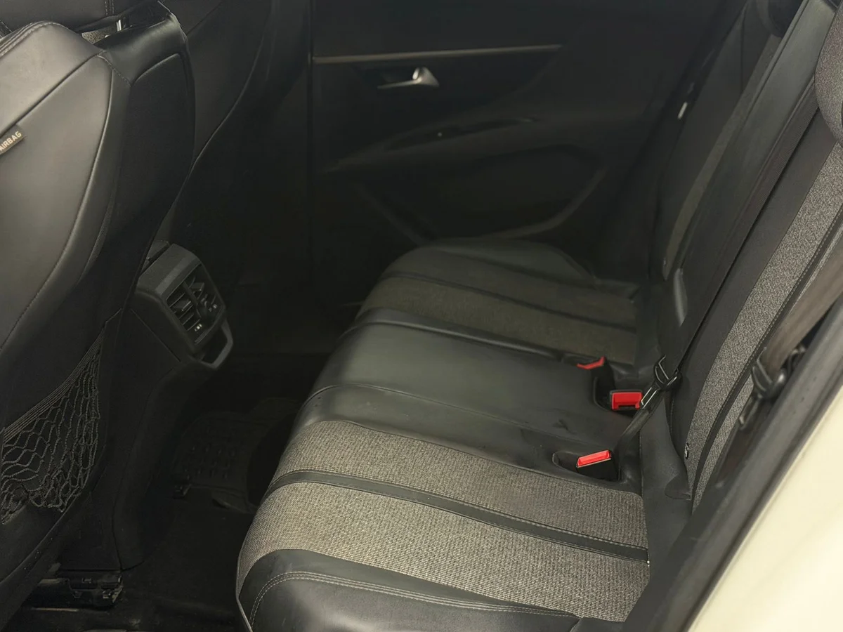 PEUGEOT 3008 ACTIVE BLUEHDI 1.5 2019 - Miniatura 13