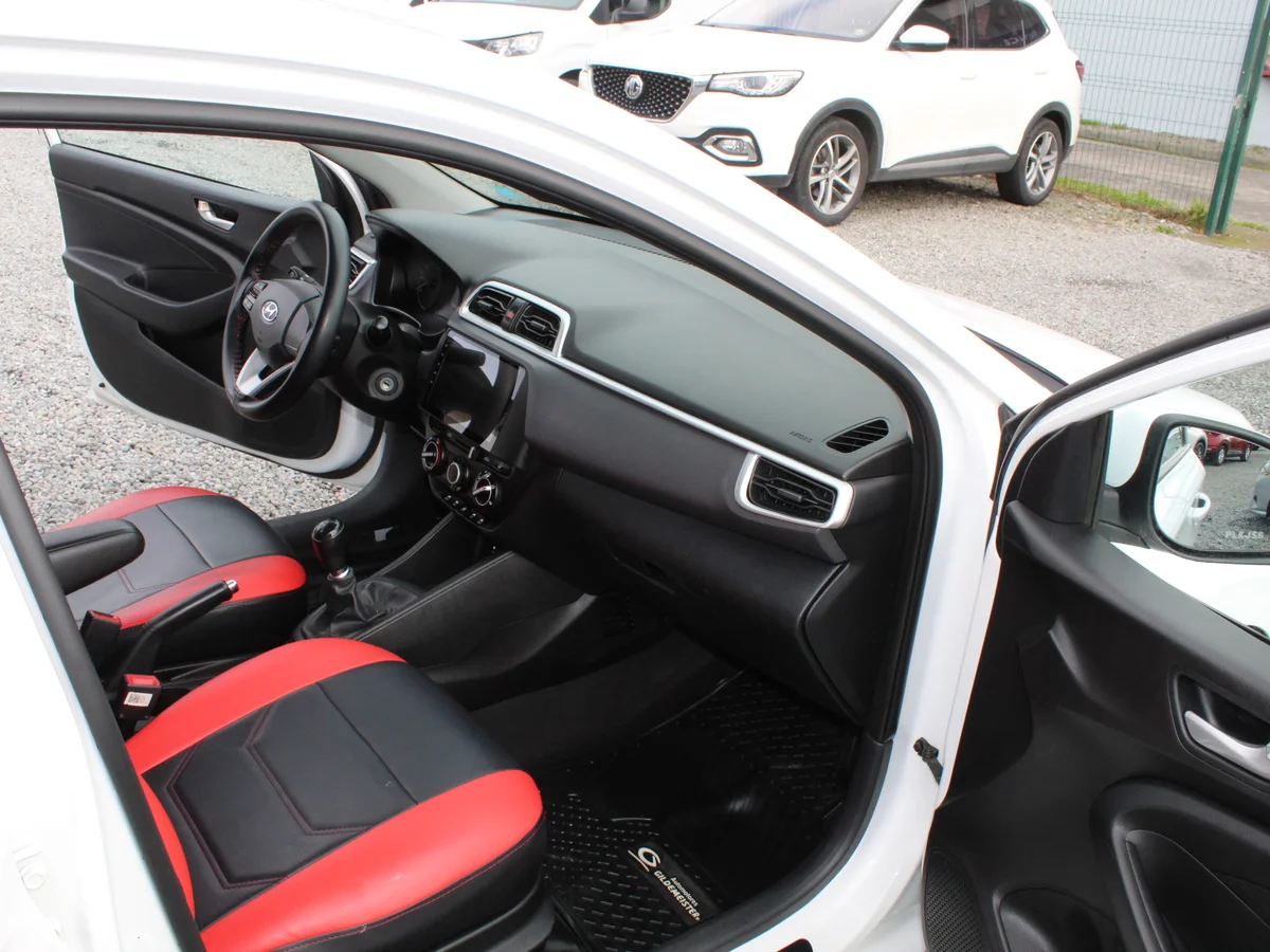 HYUNDAI Verna 1.4 CB 2021