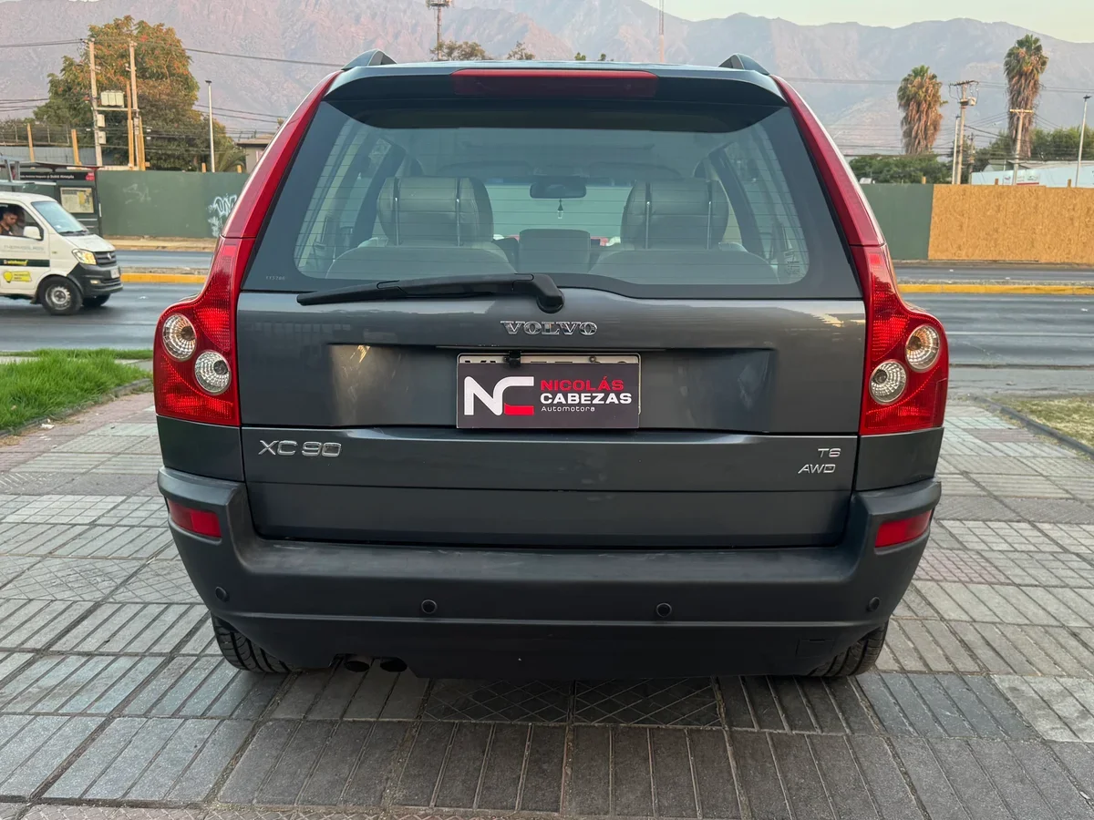 VOLVO Xc90 2.9 T6 AT 5P 2005 - Miniatura 4