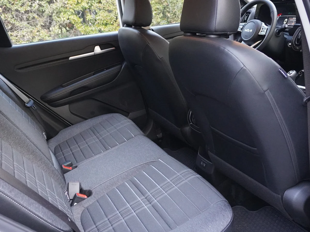 KIA Sonet 1.5 EX Full 6MT 2025 miniatura 17