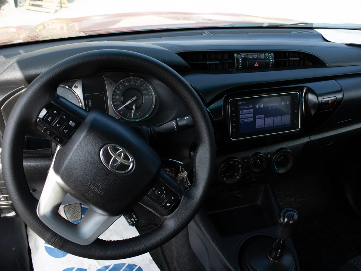 TOYOTA HILUX DOBLE CABINA 2.4 4X4 2022 miniatura 5