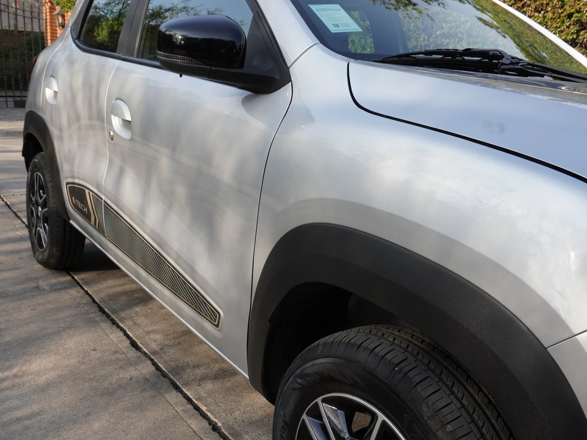 RENAULT e-Kwid año 2026 miniatura 14
