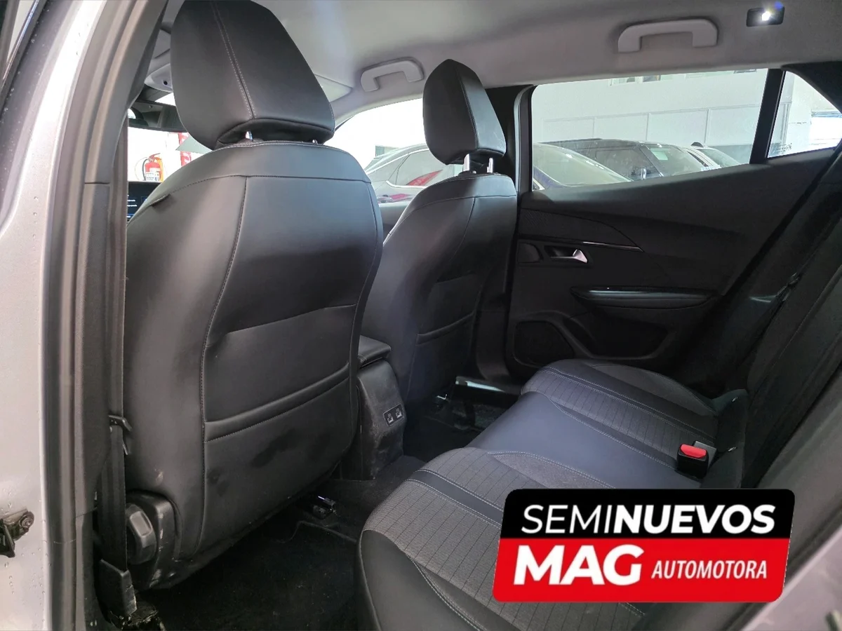 PEUGEOT 2008 1.5 BLUEHDI 4X2 120 AT 5P 2021 - Miniatura 7