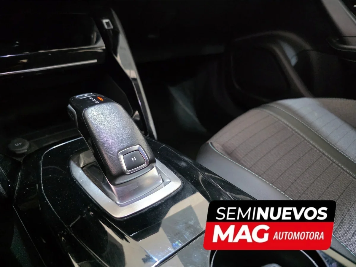 PEUGEOT 2008 1.5 BLUEHDI 4X2 120 AT 5P 2021 - Miniatura 12
