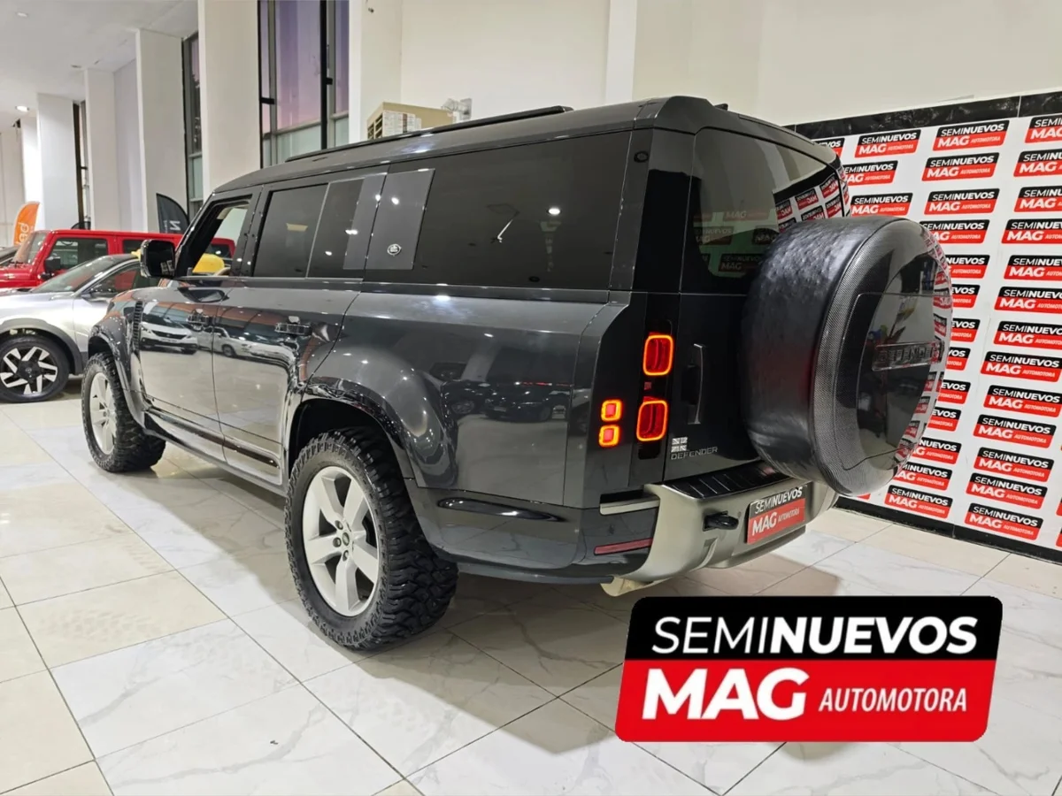 LAND ROVER DEFENDER 3.0 4X4 AT 3P 2024