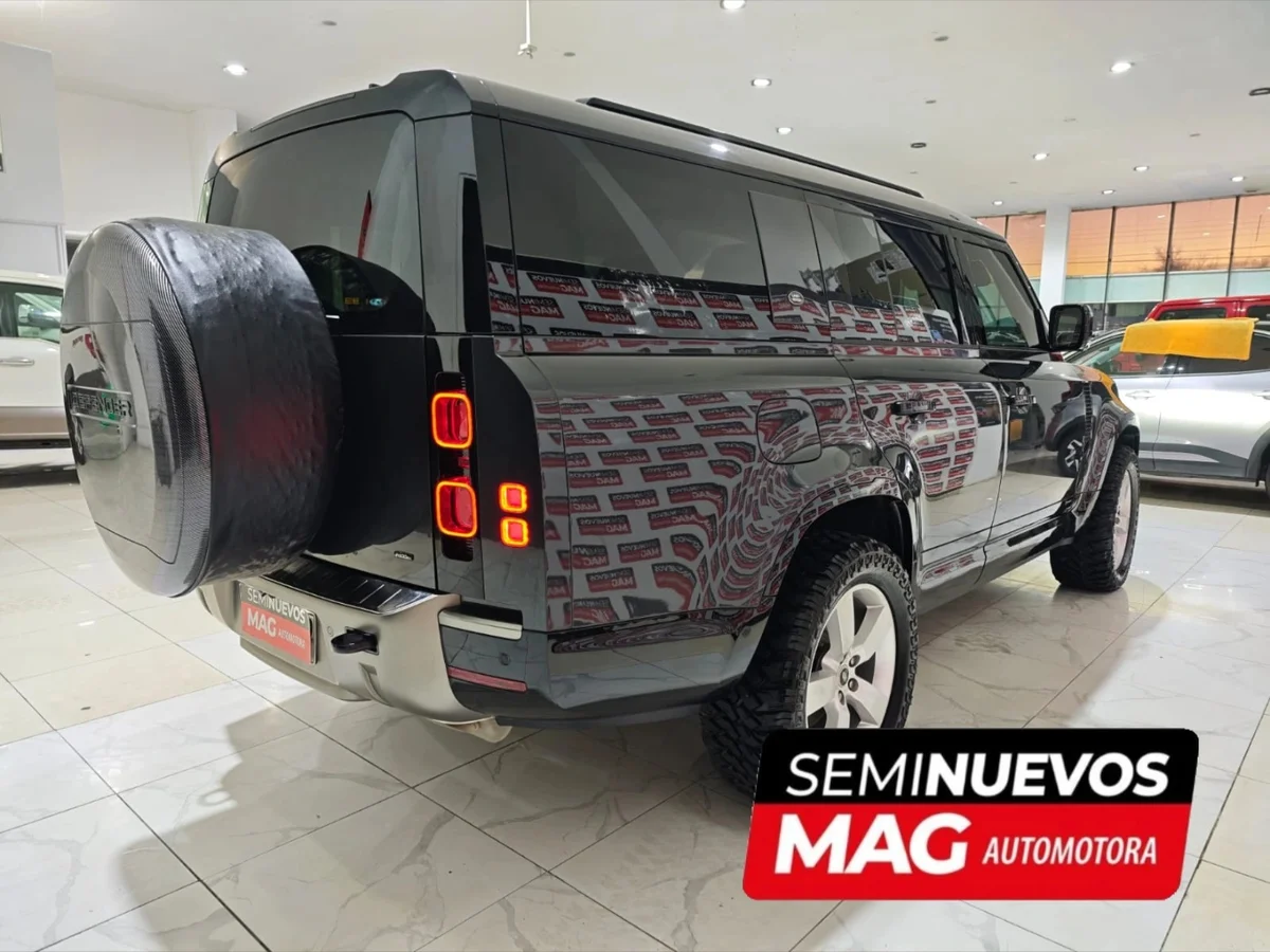 LAND ROVER DEFENDER 3.0 4X4 AT 3P 2024