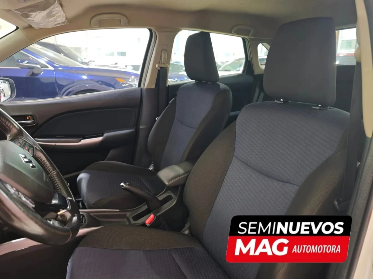 SUZUKI BALENO GLX 1.4 2022 - Miniatura 9