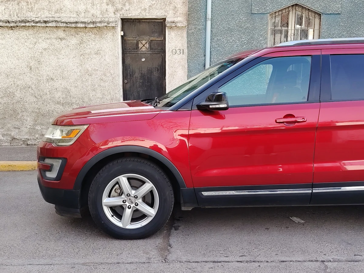 FORD Explorer XLT 3.5 2018