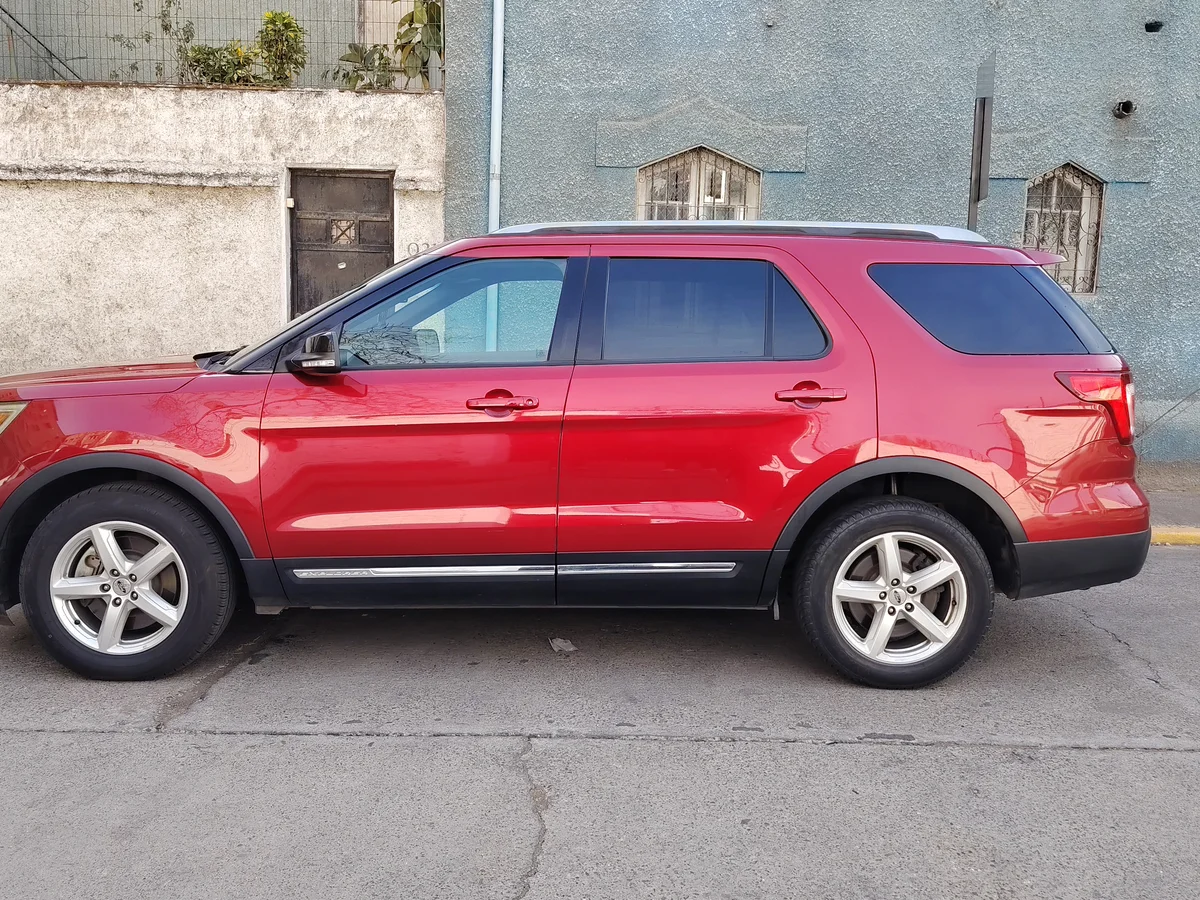 FORD Explorer XLT 3.5 2018