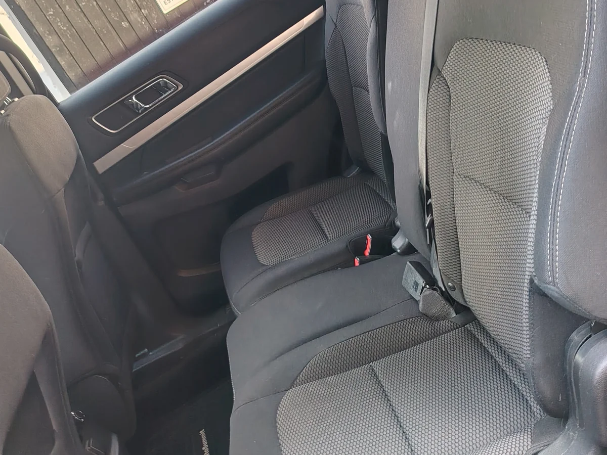 FORD Explorer XLT 3.5 2018 - Miniatura 16