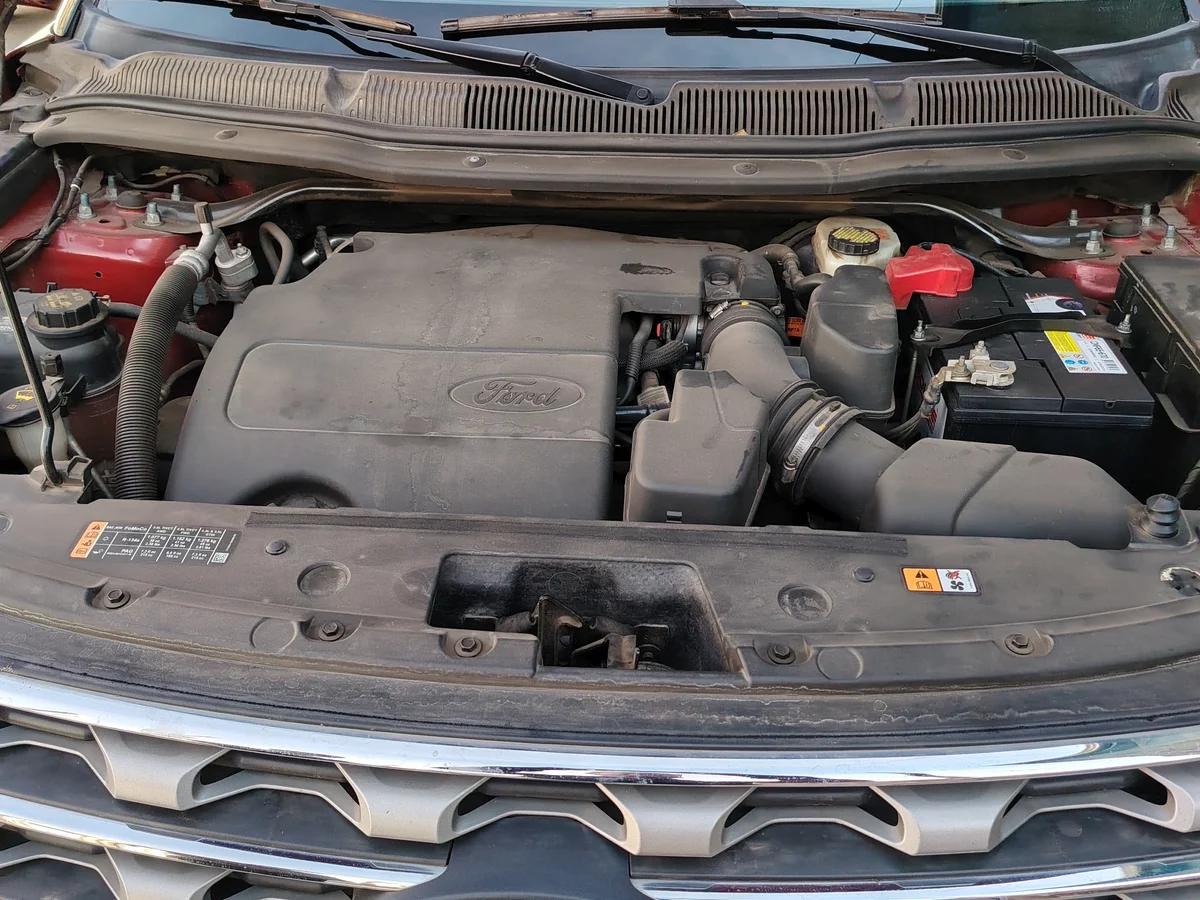 FORD Explorer XLT 3.5 2018 - Miniatura 18