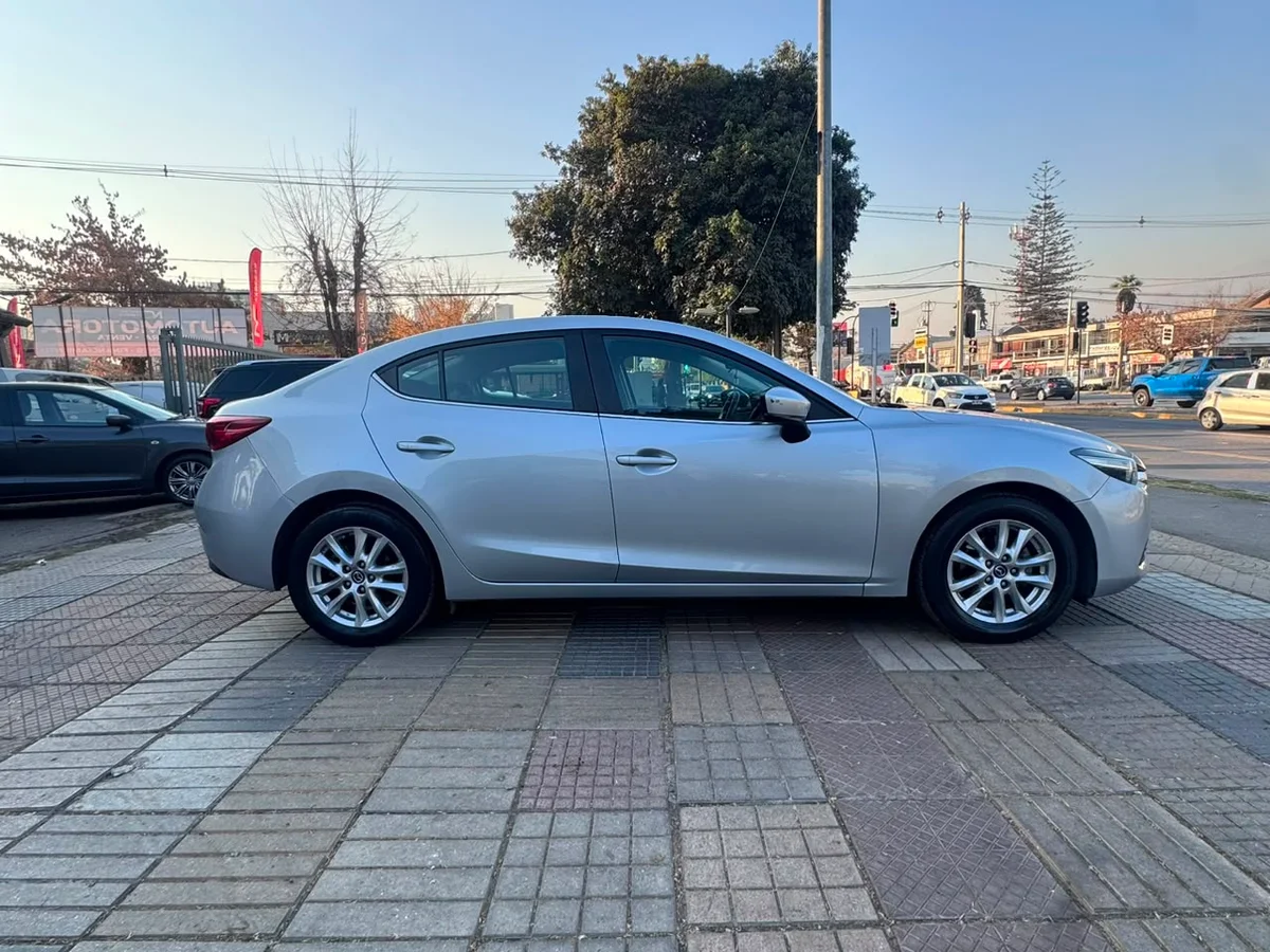 MAZDA 3 1.6 S 4X2 SDN 4AT 4P 2018