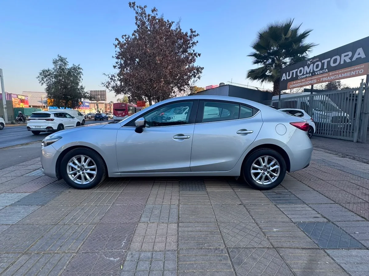 MAZDA 3 1.6 S 4X2 SDN 4AT 4P 2018 - Miniatura 7