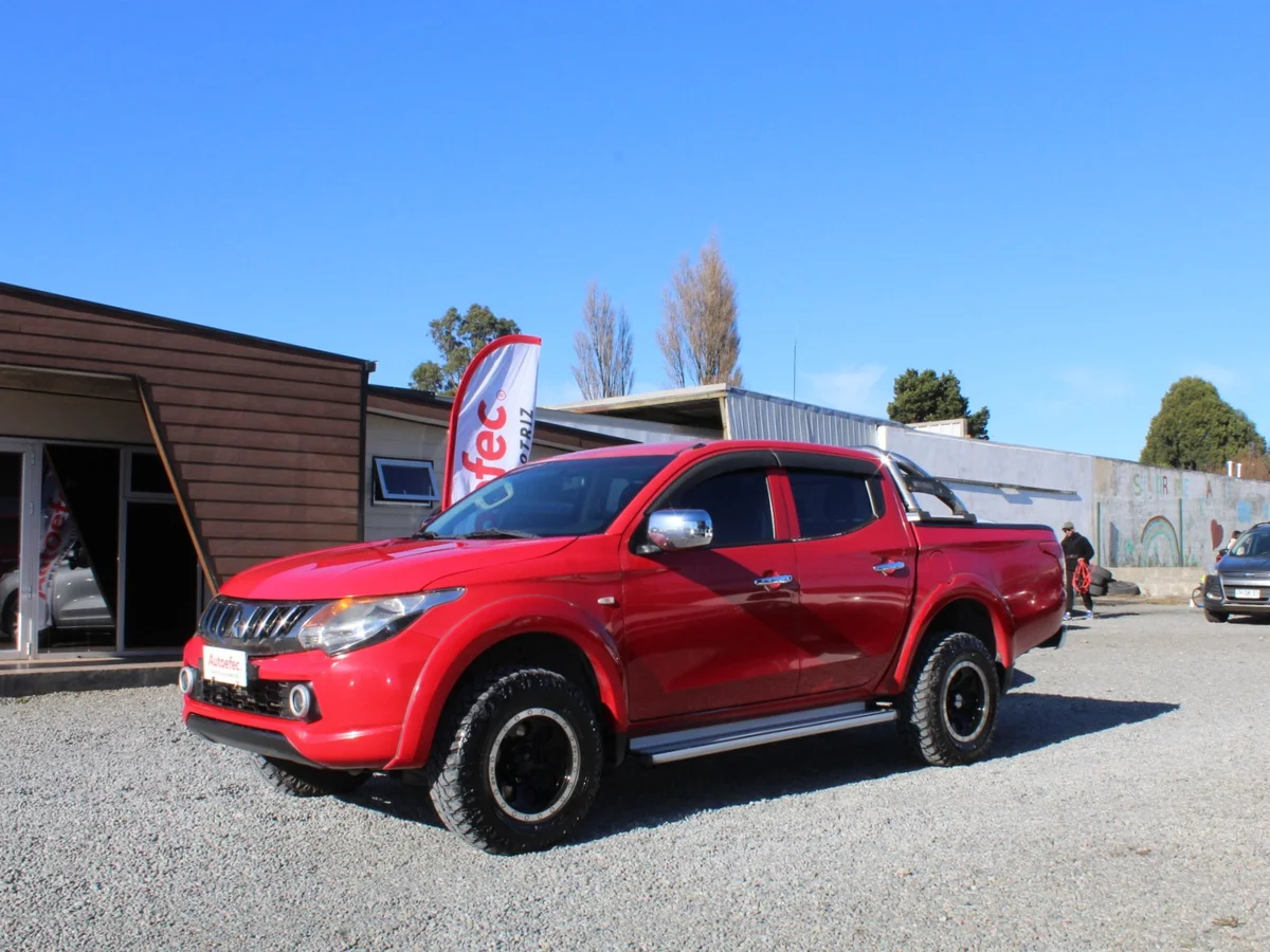Mitsubishi L200